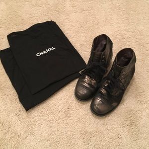 Black CHANEL Boots